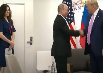 Peskov Putin və Tramp görüşündəki tərcüməçi qızla bağlı sualı şərh edib - Foto
