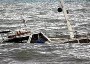 Çin sahillərində balıqçı gəmisi batıb, 11 nəfər itkin düşüb