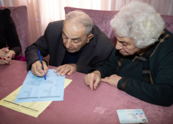 87 yaşlı kişiyə ərə gedən qadın: “20 ildir məni sevirdi” - Foto