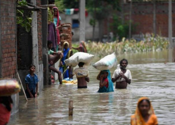 Hindistanda leysan yağışları nəticəsində ölənlərin sayı 14-ə çatıb