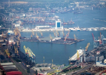 Bir qrup azərbaycanlı Ukraynanın dəniz limanlarında blokadada qalıb