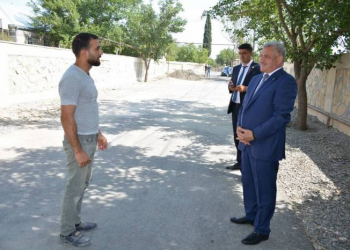 İcra başçısı Tərtərdə aparılan əsaslı təmir işləri ilə yerində tanış olub - Fotolar