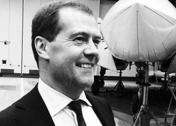 Medvedev: Ukraynalılara kilsəyə getmək imkanı verildi, lakin donuzların buna ehtiyac yoxdur…