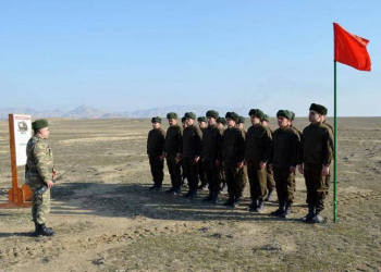 Azərbaycan Ordusunun mühəndis bölmələri döyüş hazırlığı üzrə məşğələlər keçir - Foto, Video