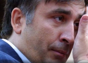 “Sümüklərim parçalanır”: Saakaşvili səhhətinin pisləşməsindən danışıb