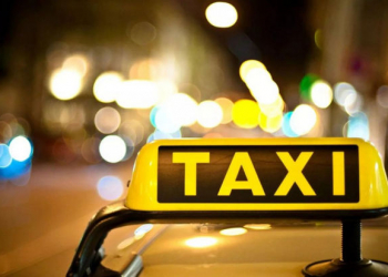 Bakıda taksi fəaliyyəti: Sürücülər nə qədər qazanır və lisenziya tətbiq etmək lazımdırmı?