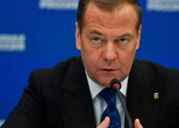 Medvedev Qərb liderlərini terorçu adlandırıb…