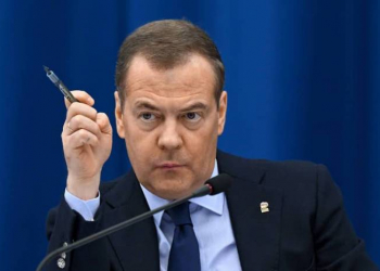 Medvedev G7 XİN başçılarını “yalançı məxluqlar” adlandırdı