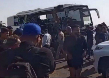 İraqda iranlı zəvvarları daşıyan avtobus aşdı: 20 nəfər həlak olub - Video