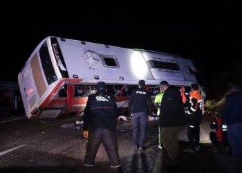 Türkiyədə yol-nəqliyyat hadisəsi nəticəsində 38 nəfər xəsarət alıb