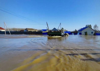 Rusiyanın Orenburq vilayətində 2556 evi su basıb, 4208 nəfər təxliyə edilib - Yenilənib