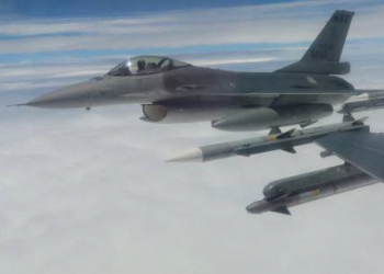 Pilot və ekipaj təlimləri Ukraynaya F-16-nın çatdırılmasını gecikdirir