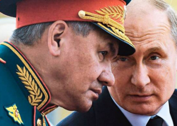 Putin Şoyqunu çıxardıb kənara atmadı