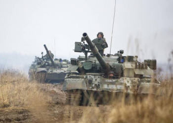 Rusiya minlərlə tank və digər avadanlıqların istehsalını planlaşdırır