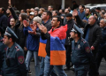Ermənistan polisi arxiyepiskop Baqrata xəsarət yetirib, 16 etirazçı saxlanılıb - Yenilənib