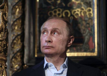 Putinin hakimiyyətdən uzaqlaşdırılmasının iki yolu – “Xruşşov variantı”, yoxsa “Yanukoviç variantı”?