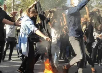 İranda etirazların 100-cü günü: 500 nəfərin öldüyü təxmin edilir