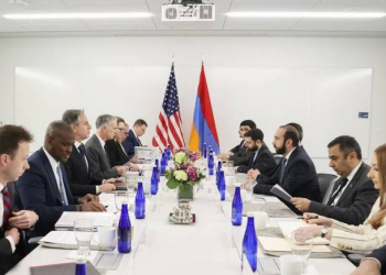 ABŞ dövlət katibi Ermənistanın XİN başçısı ilə görüşüb - Yenilənib