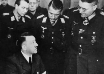 Əlini Hitlerin masasına çırpan general – Sensasion detallar