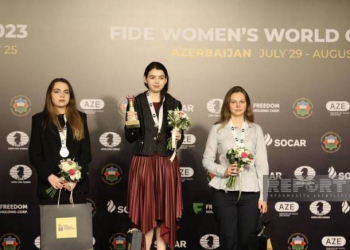 Dünya Kuboku: Qadın şahmatçılar mükafatlandırılıblar