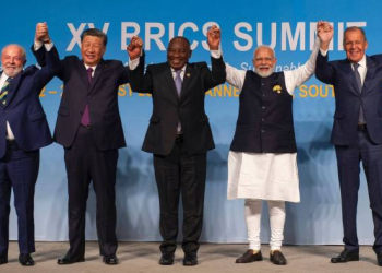 BRICS 6 aparıcı neft ixracatçısından eyni anda bloka qoşulmağı xahiş edir...