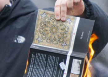 İsveçdə “Quran”ın yandırılmasına yenidən icazə verilib