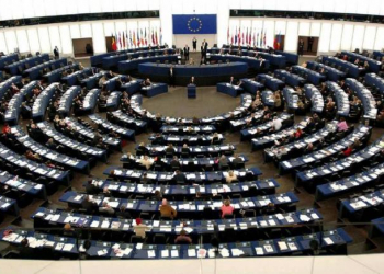 Avropa Parlamenti deputatlarının sayı 720-yə çatdırılıb