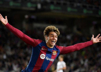 Gənc futbolçu “Barselona”nın tarixinə düşdü