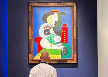 Pikassonun “Saatlı qadın” əsəri 139,3 milyon dollara satılıb
