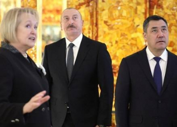 Prezident İlham Əliyev Sankt-Peterburqda “Yekaterina sarayı” ilə tanış olub- Yenilənib