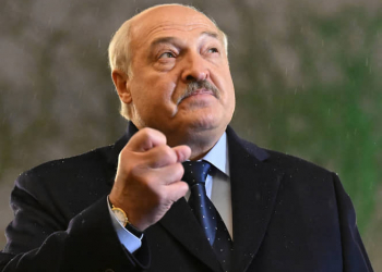 Lukaşenko Belarusu bir sıra antikorrupsiya müqavilələrindən çıxarıb