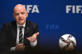 FIFA prezidenti Bakıda təşkil edəcəkləri turnirlə bağlı danışıb
