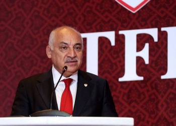 “Qalatasaray” Türkiyə Futbol Federasiyası prezidentinin istefasını tələb edib