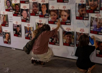 Reuters: Həmas qadın və uşaqları fələstinli məhbuslarla dəyişməyi təklif edir