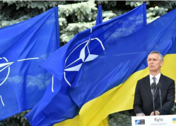 Stiven Uolt: NATO blokun üzvü olsa belə, Ukraynanı müdafiə etməyəcək...
