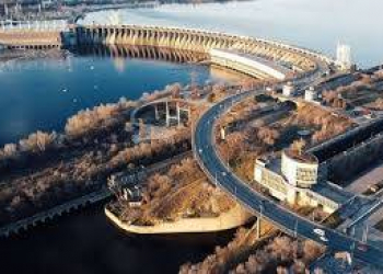 Ukraynanın ən böyük su elektrik stansiyası fəaliyyətini dayandırıb