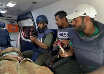İsrailin Qəzzaya endirdiyi zərbə nəticəsində Türkiyə telekanalının əməkdaşı yaralanıb