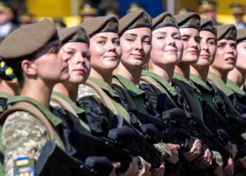 Ukrayna ordusunda xidmət edən qadınların sayı bəlli olub