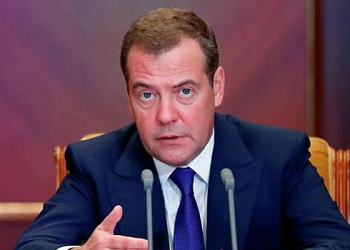 Medvedev 1 May təbrikində Zelenskini ələ salıb - Foto