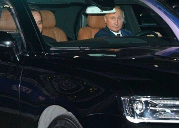 Vladimir Putinin yeni avtomobili nümayiş olundu - Video